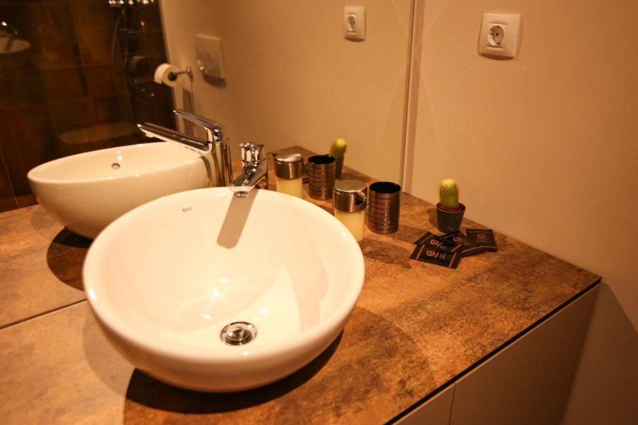 Aparthotel Lunii 6