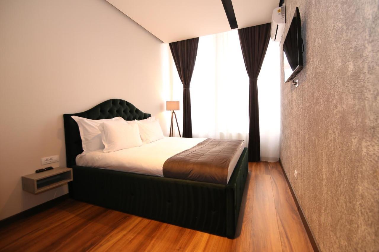 Aparthotel Lunii 6